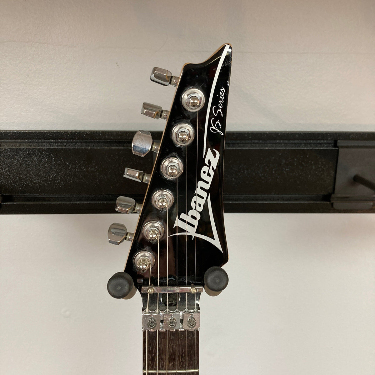 1999 Ibanez JS100 – Trans Red – Signed by Joe Satriani w/case