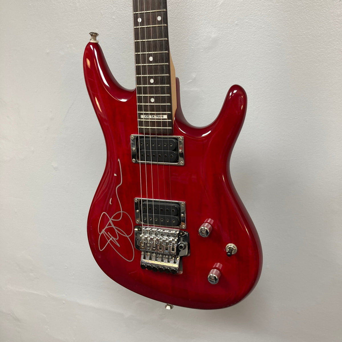 1999 Ibanez JS100 – Trans Red – Signed by Joe Satriani w/case