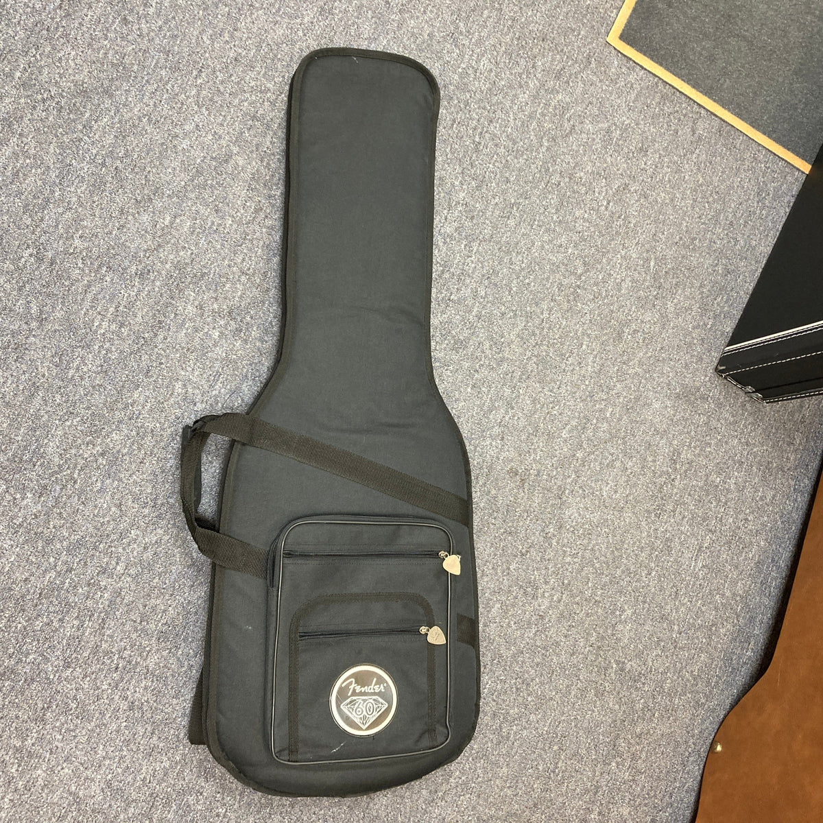 2006 Fender Stratocaster MIM Inca Silver – Signed by Rock Legends