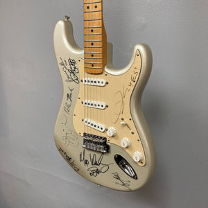 2006 Fender Stratocaster MIM Inca Silver – Signed by Rock Legends