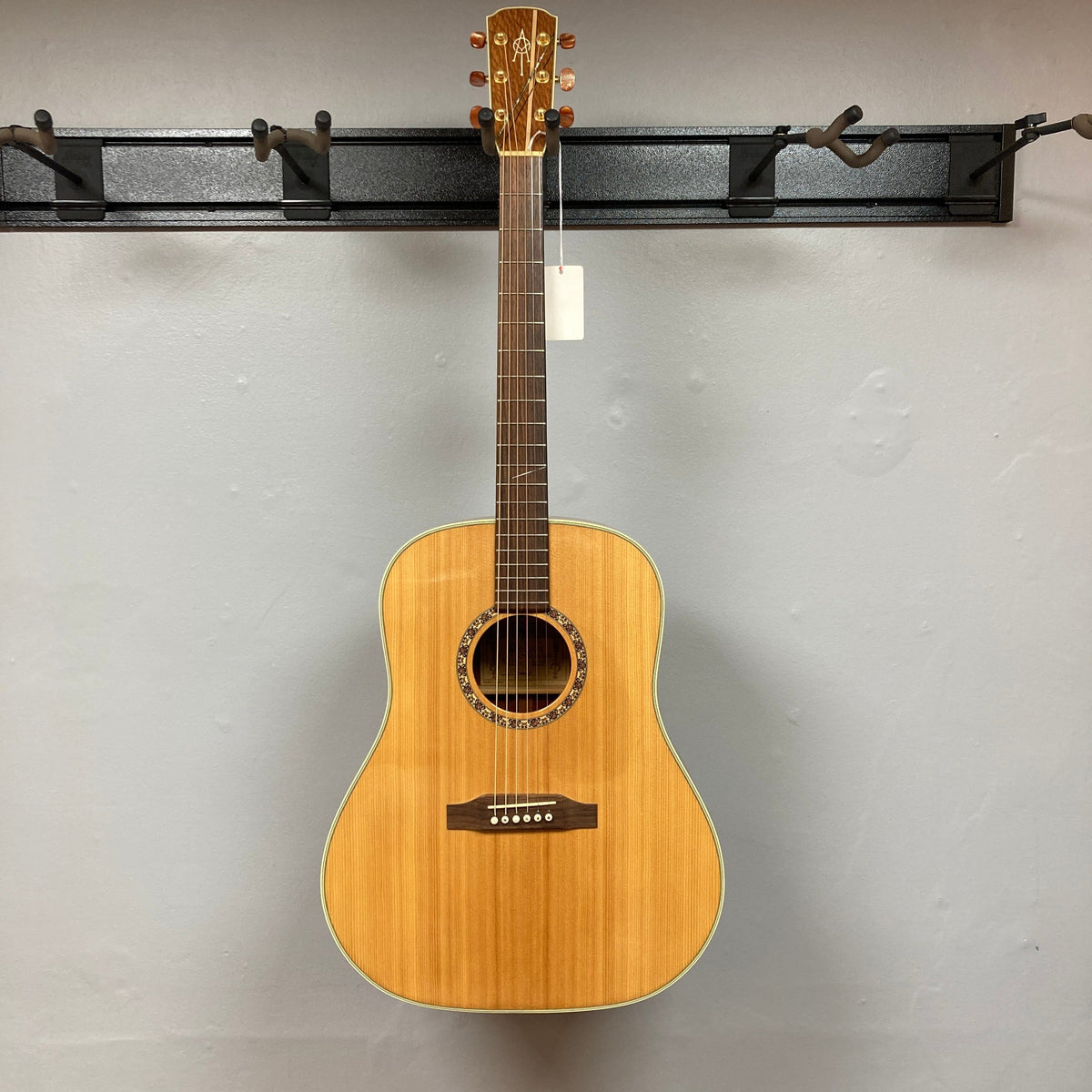 Alvarez YAIRI DY69 Acoustic Guitar