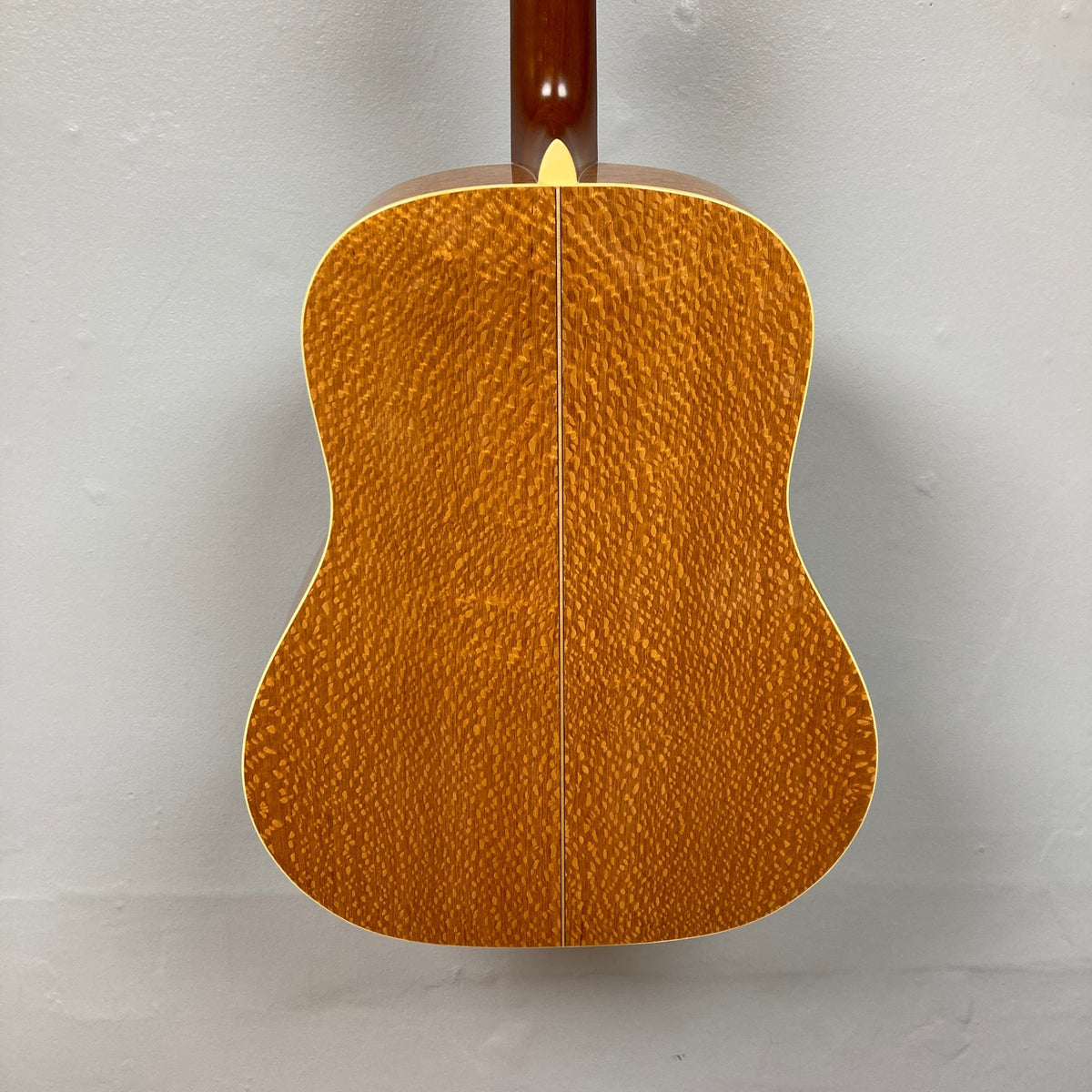 Alvarez YAIRI DY69 Acoustic Guitar
