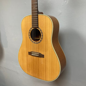 Alvarez YAIRI DY69 Acoustic Guitar