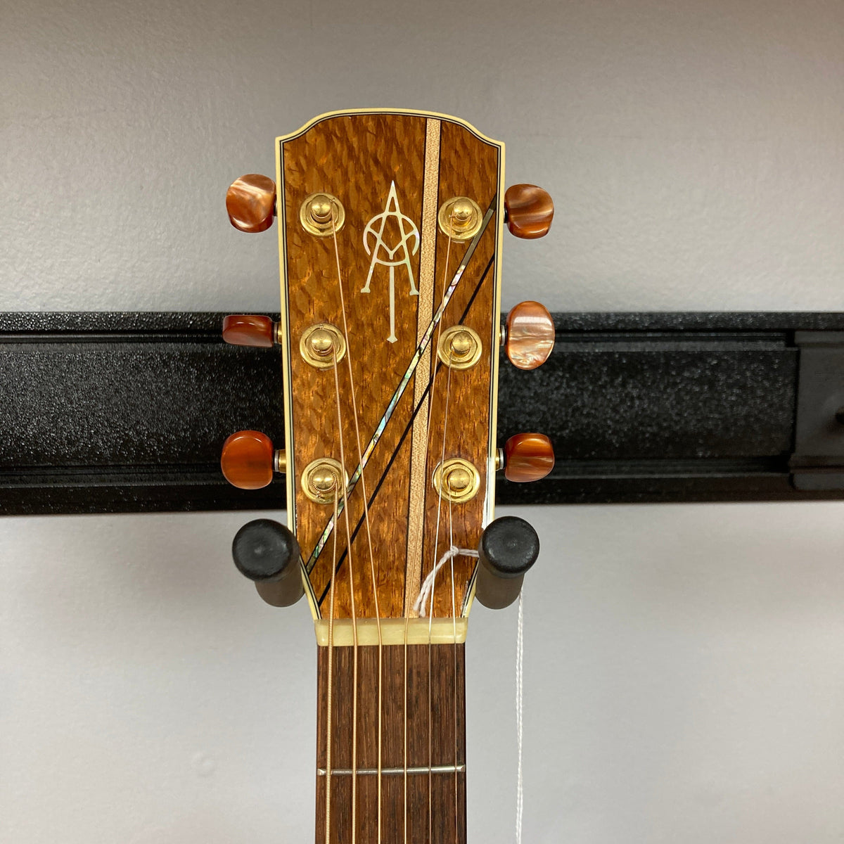 Alvarez YAIRI DY69 Acoustic Guitar