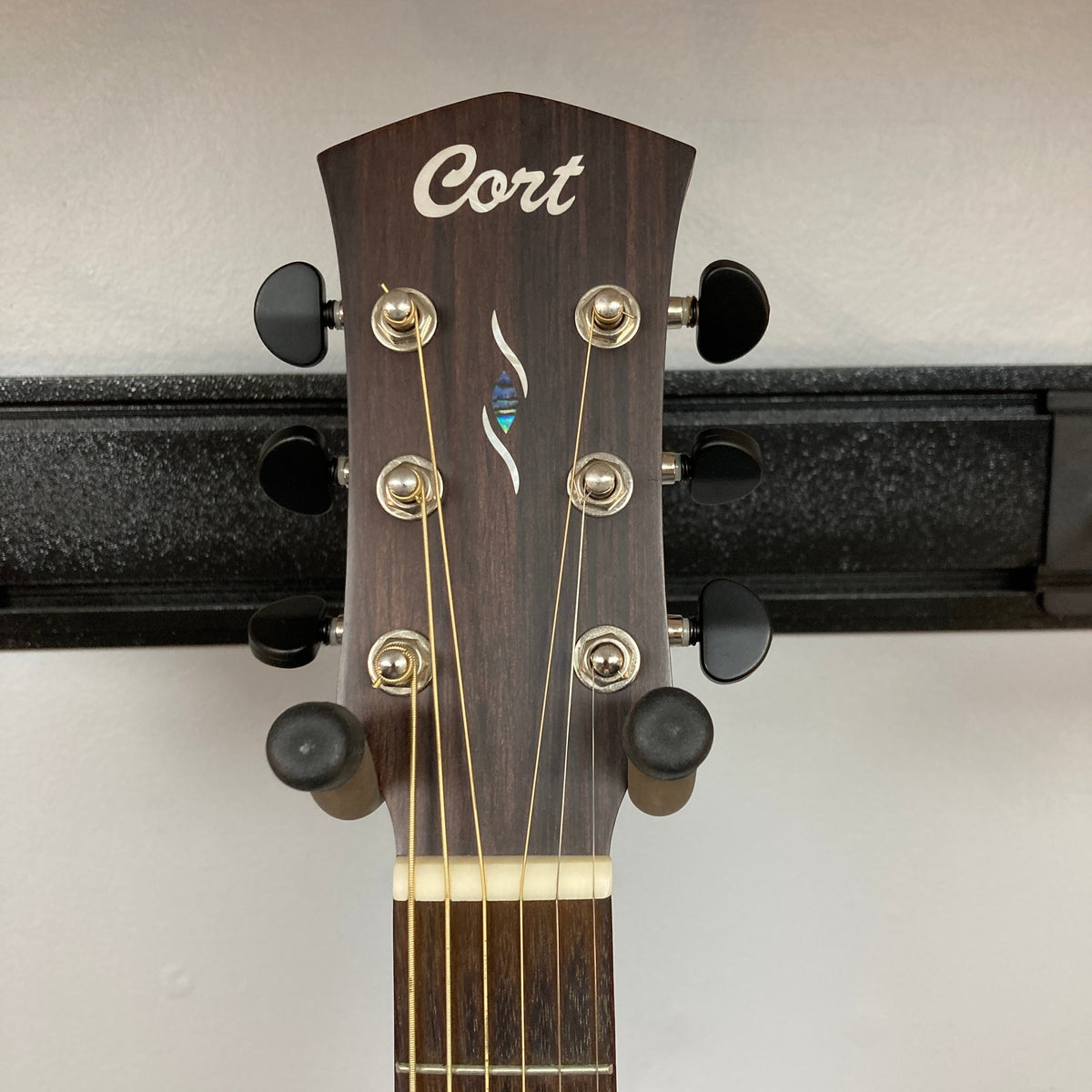 Cort Core-OC Blackwood Acoustic Guitar Consign Used