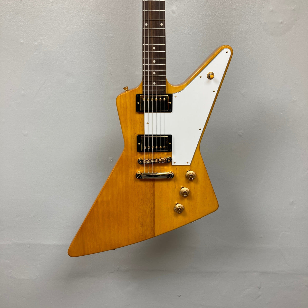 Epiphone 1958 Korina Explorer w/Case