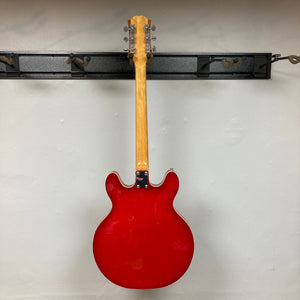 Epiphone EA-250 1972-1974 semi-hollow electric guitar with double cutaway and f-holes, showcasing vintage Japanese craftsmanship.