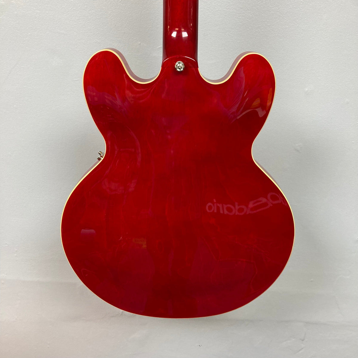 Epiphone ES-335 Semi-hollowbody Electric Guitar showcasing its classic design and craftsmanship, perfect for versatile, soulful tones.