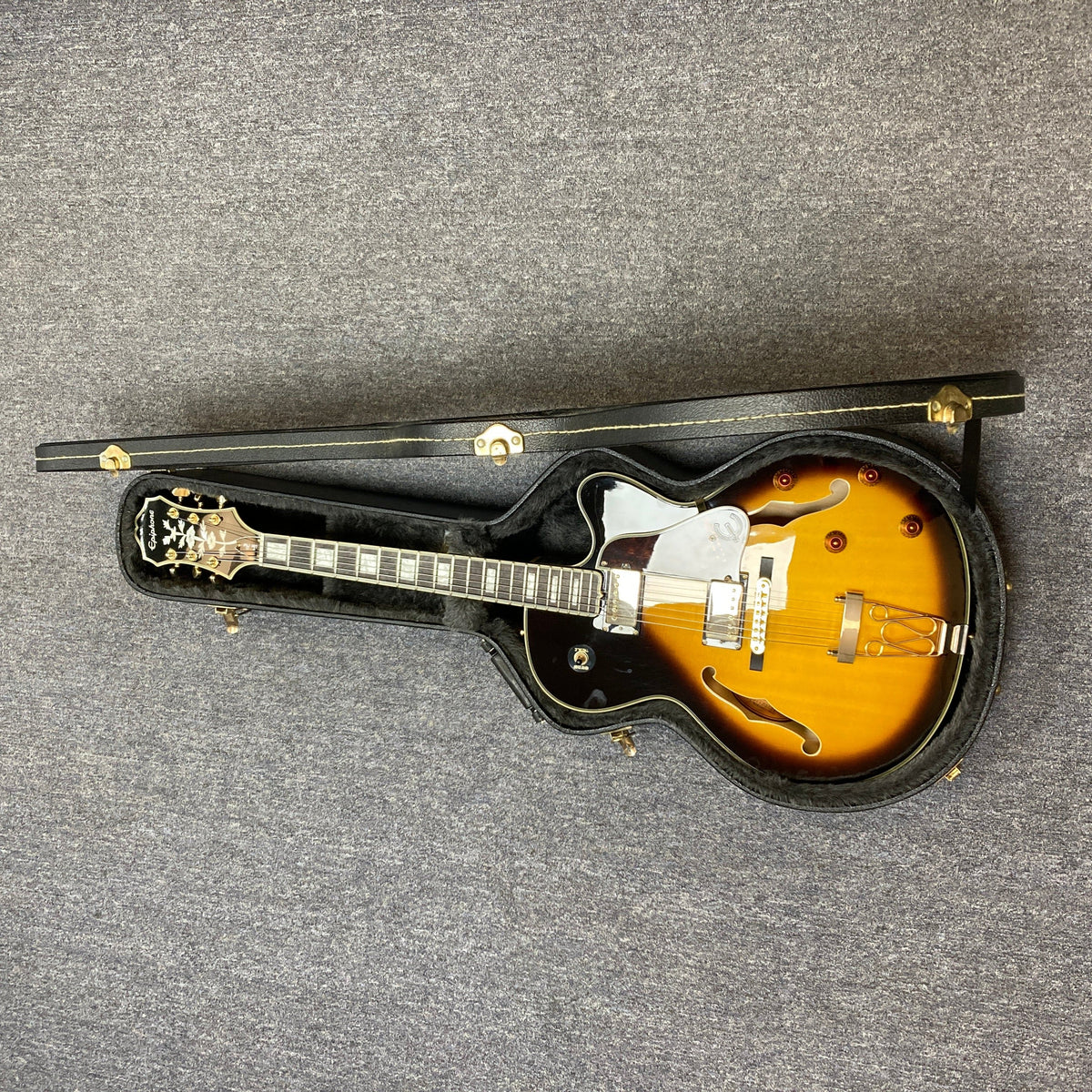 Epiphone Joe Pass Emperor II Vintage Sunburst Used w/Case