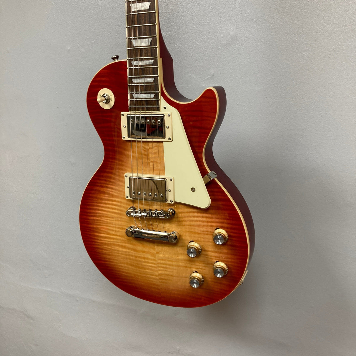 Epiphone Les Paul Standard 60s Heritage Cherry Sunburst w/Bag B&M Exclusive