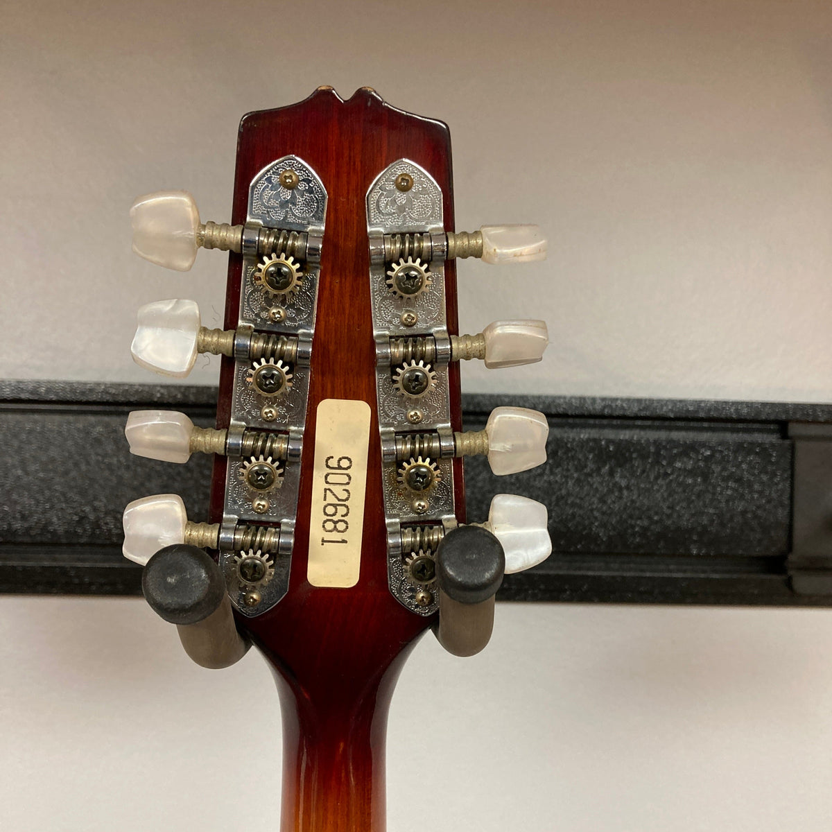 Epiphone Mandolin Sunburst Consign Used