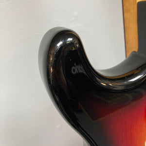 ESP Japan 400 Series Strat style w/Case Consign