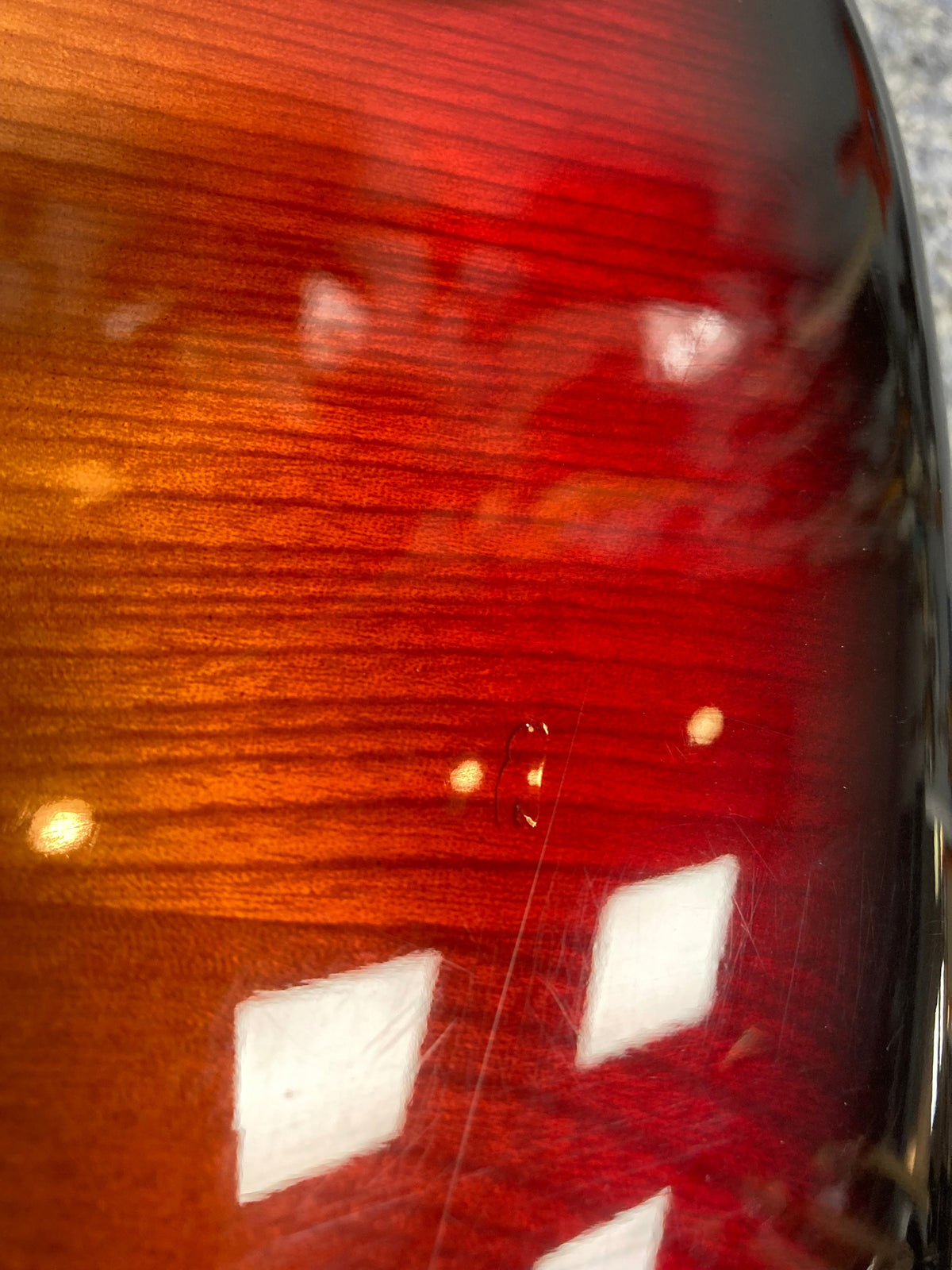 ESP Japan 400 Series Strat style w/Case Consign