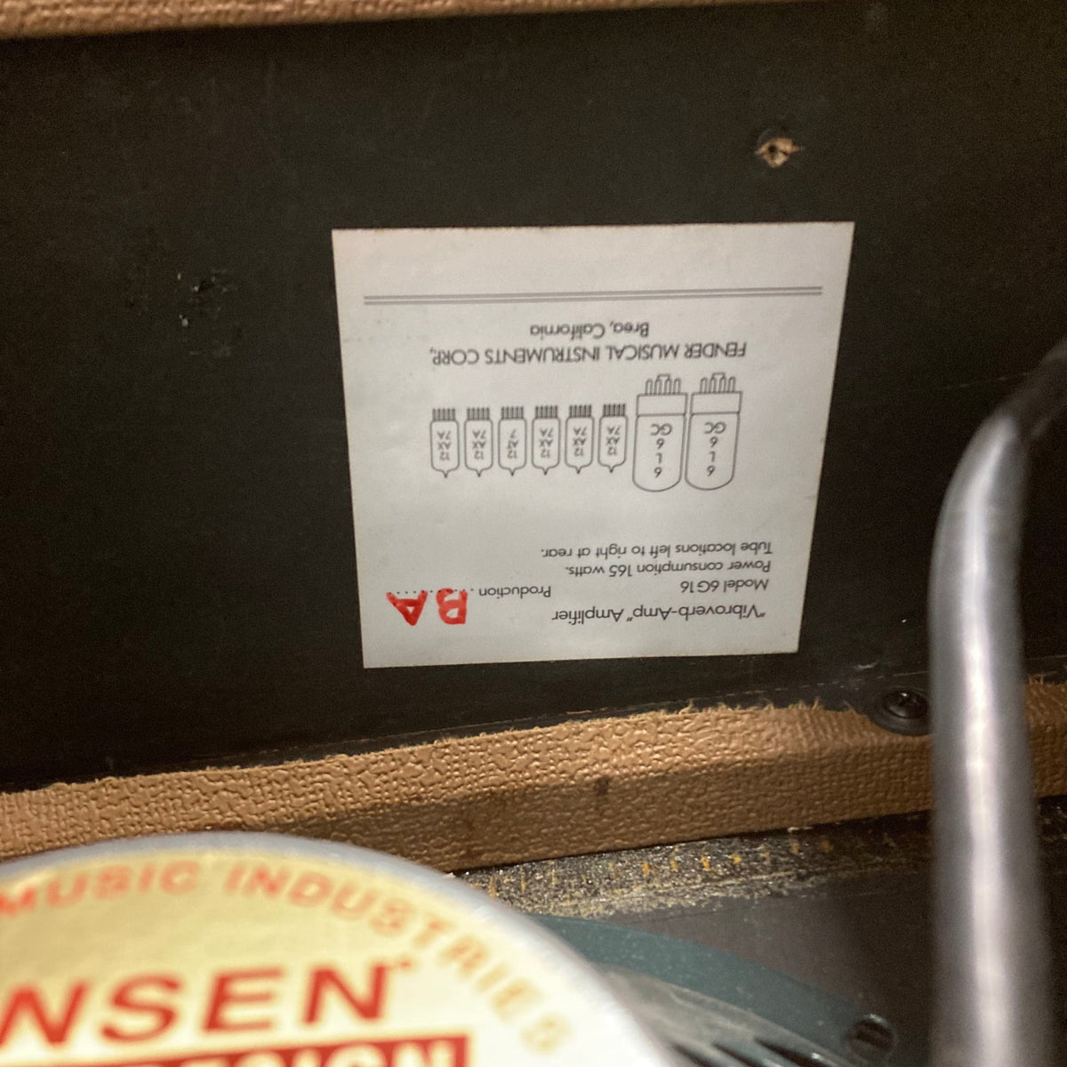 Fender '63 Vibroverb Reissue 40-Watt 2x10 Guitar Combo with brown tolex and vintage-style control plate.