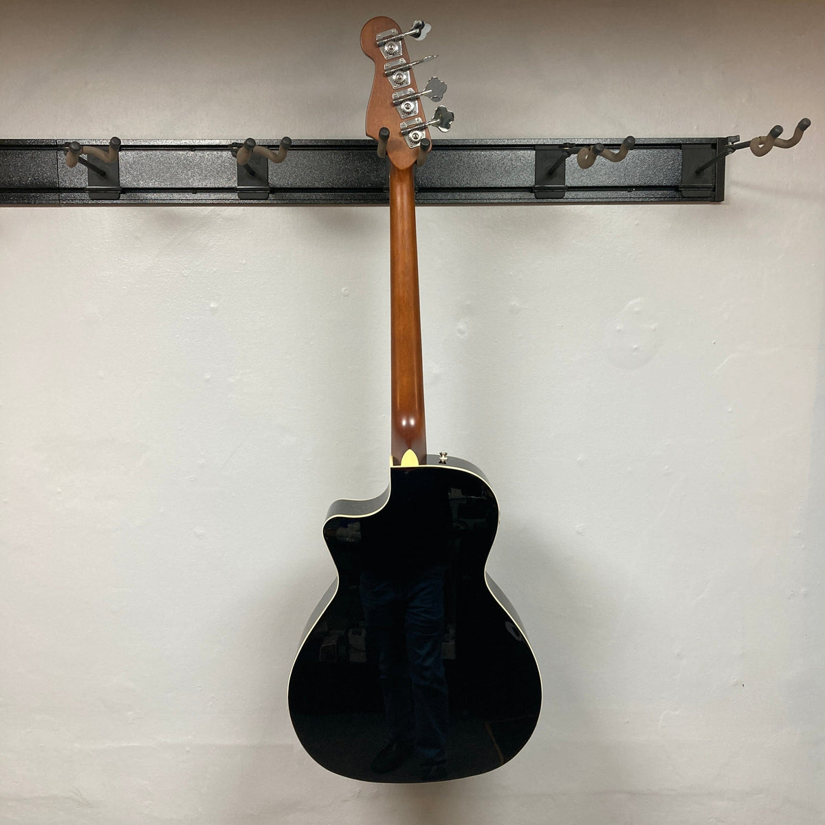 Fender Kingman Acoustic Electric Bass Black w/Hard Case Used