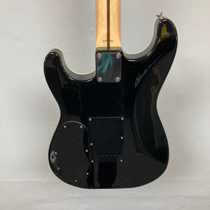 Fender MIJ Aerodyne Stratocaster Signed by 9 Rock Legends – Rock & Roll Fantasy Camp 2007