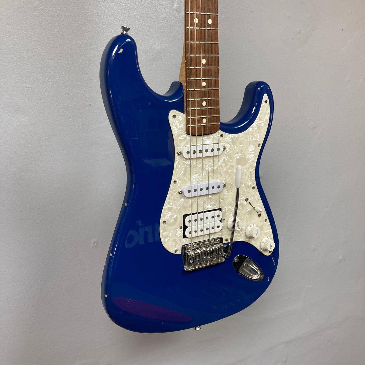 Fender MIM Stratocaster Blue 1998 w/Case Used
