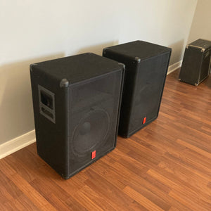 Fender MKIII PA Speakers set of 2, used, on wood floor; ideal for live events. Local pickup only at Guitars on Main.