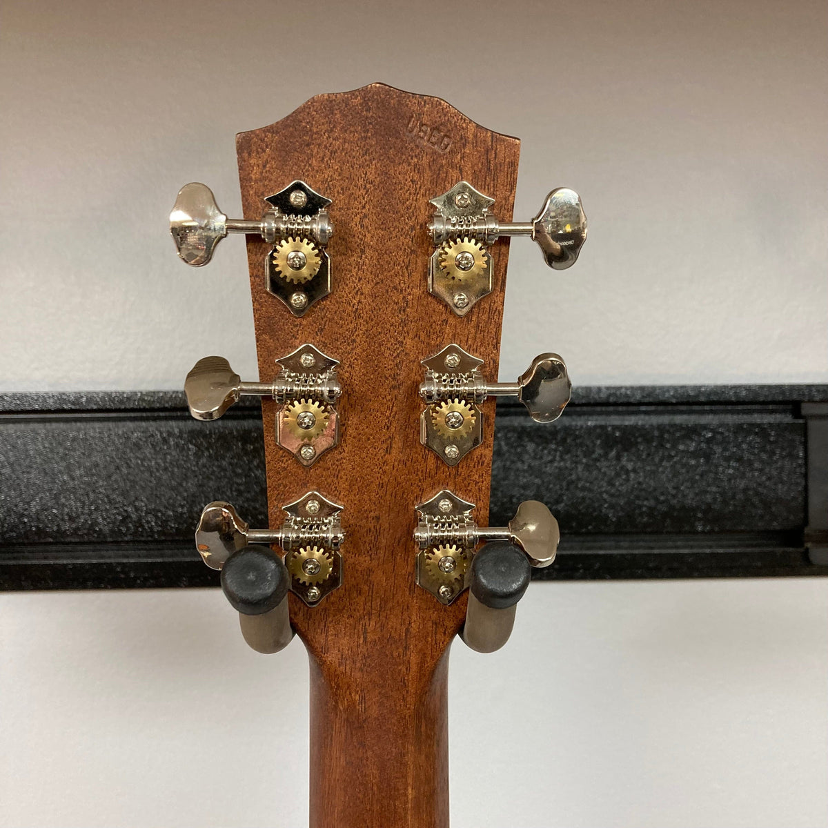 Fender Paramount PM-3 Mahogany Triple 0