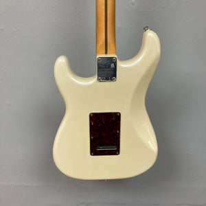 Fender Player Plus Stratocaster Olympic Pearl w/Gigbag Refurb, featuring a white body with brown accents and a maple neck.
