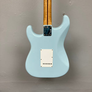 Fender Vintera '50s Stratocaster Sonic Blue Used Consign