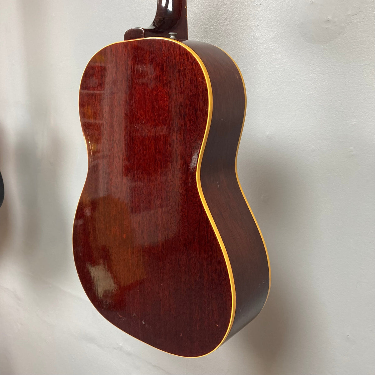 1968 Gibson B25 Acoustic Guitar close-up, highlighting distinctive checking and craftsmanship from Kalamazoo Plant.