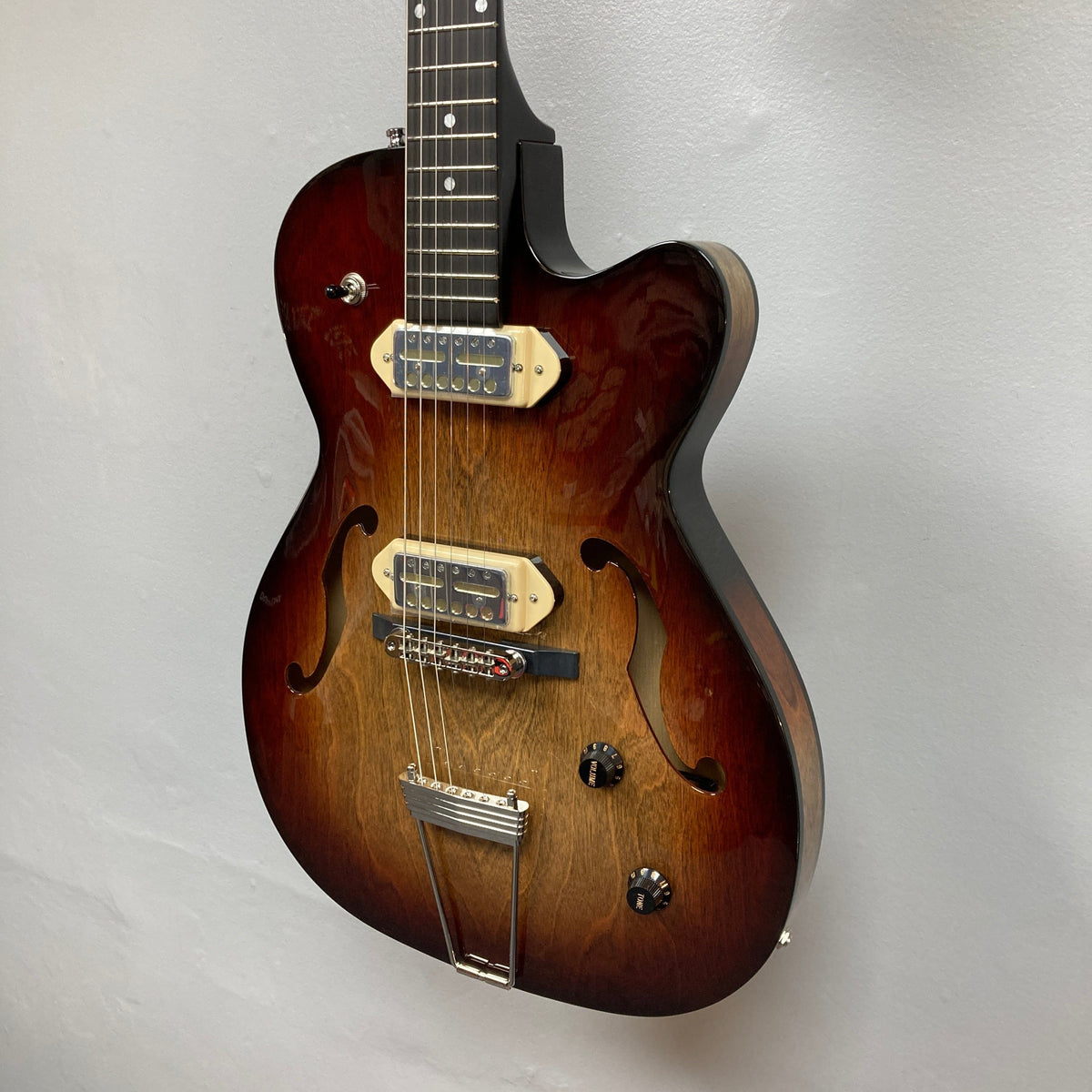 Godin 5th Ave TL Vintage Burst HG Gold Foil SF