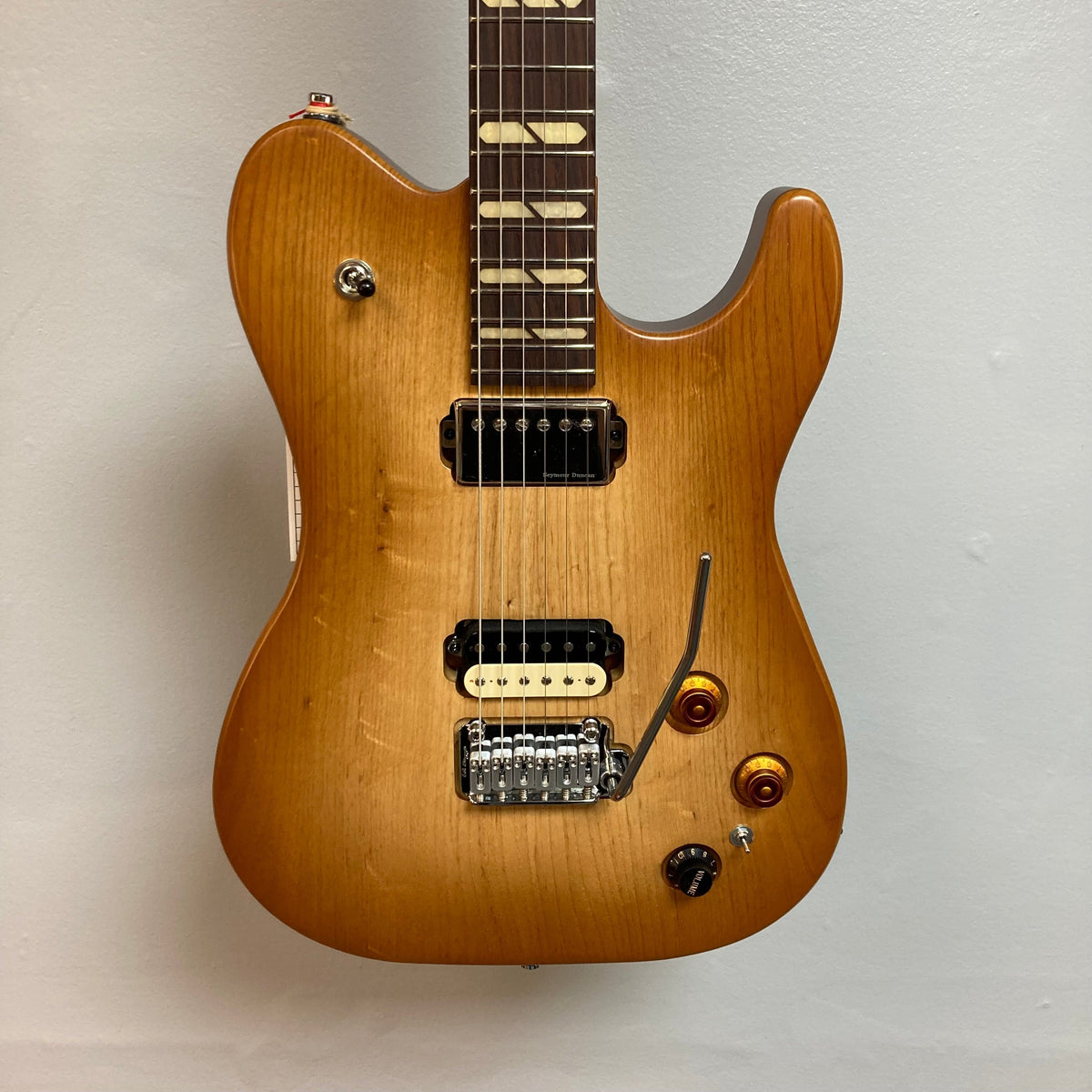 Godin Radium-X Rustic Burst with Bag Guitars on Main