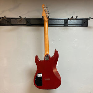 Godin Session HT MN Aztek Red electric guitar with fixed bridge and HSS pickup configuration, ideal for versatile musical genres.