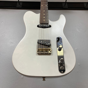 Godin Stadium HT Trans White RN w/gigbag Cosign USED