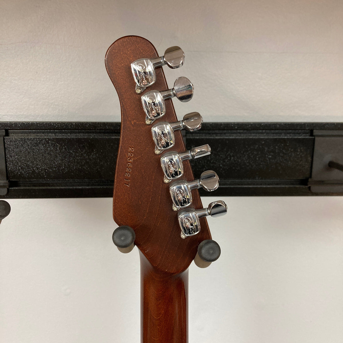 Godin Stadium HT Trans White RN w/gigbag Cosign USED