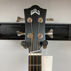 Guild Jumbo Junior Bass w/bag Used