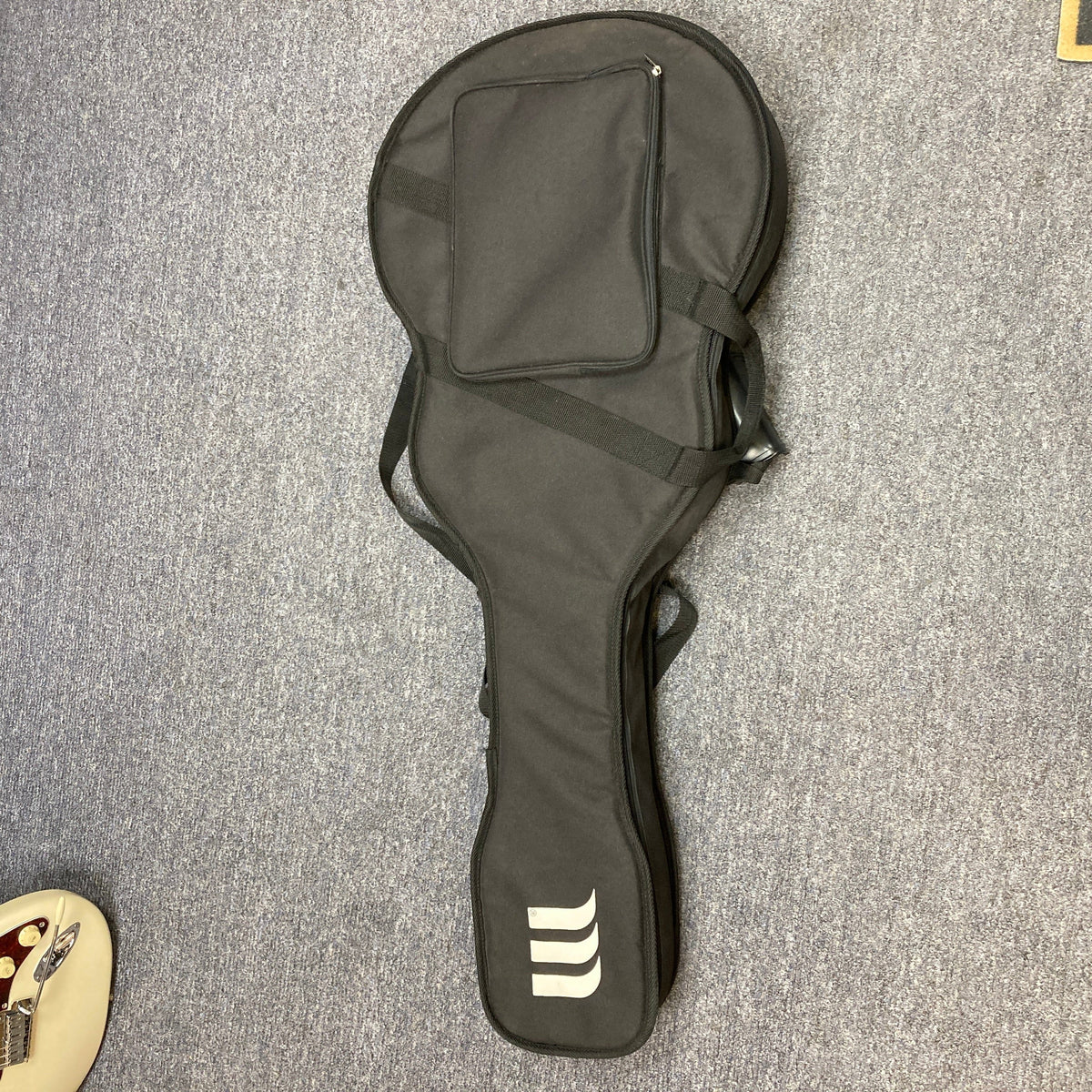 Johnson JH-250-C Semi Hollow Cherry Burst w/Gigbag Used