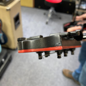 Kramer Assault 220 FR Black w/Case Used Consign