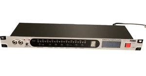 The Rocktron VersaTune Rack Tuner (used/consign) by Rocktron offers input jacks, control buttons, indicator lights, and an LED display on a silver and black rackmount panel—perfect for precise tuning and alternate tunings.