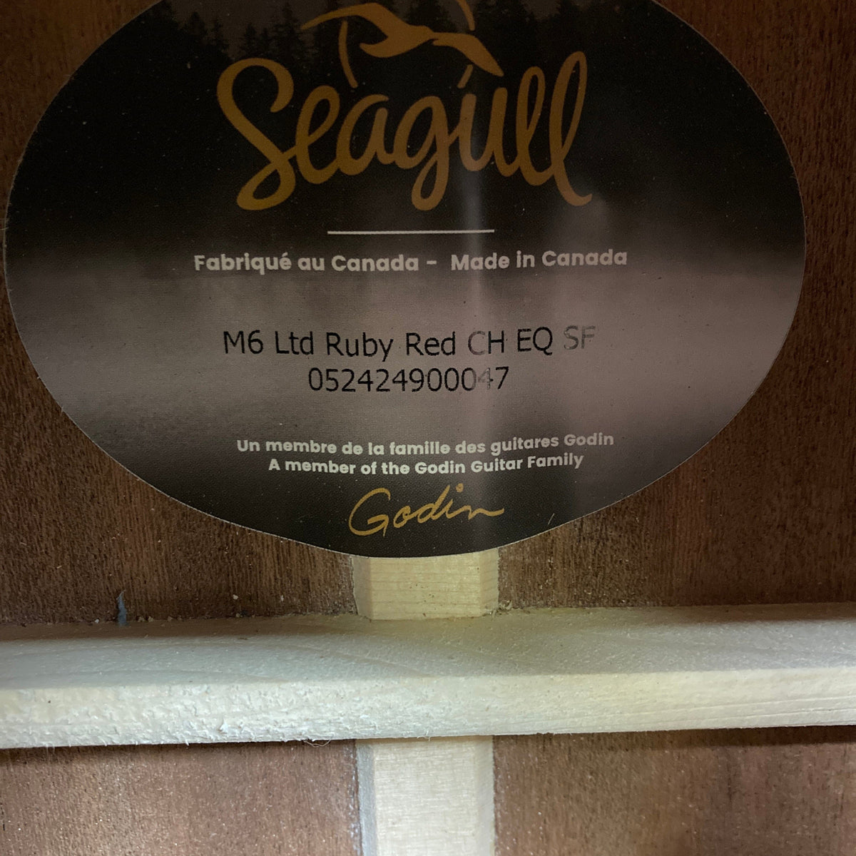 Seagull M6 Ltd Ruby Red CH EQ SF