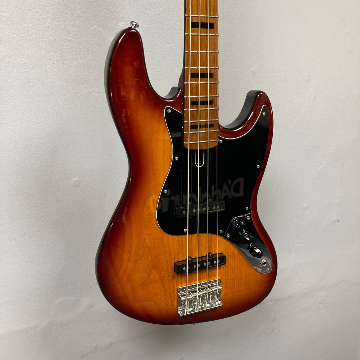 Sire Marcus Miller V5 Sunburst 4-String Used