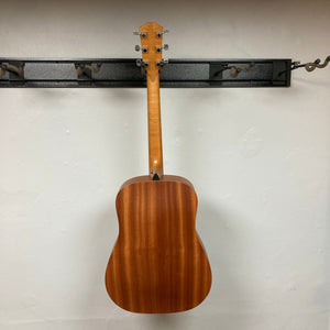 Taylor Academy 10 Acoustic Natural w/Gigbag Used