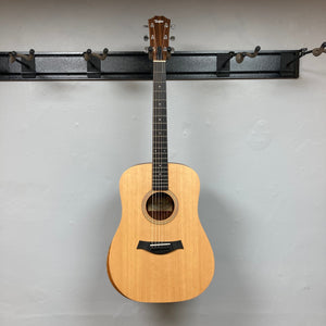 Taylor Academy 10 Acoustic Natural w/Gigbag Used