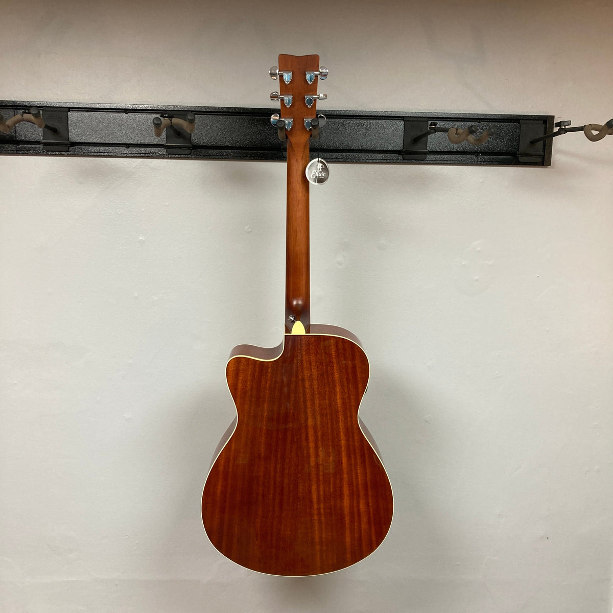Yamaha Vintage Tint FS Cutaway Transacoustic Guitar