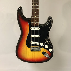 1976 Fender Strat Sunburst, close-up of original volume knob and strings. All original parts included, in great condition.