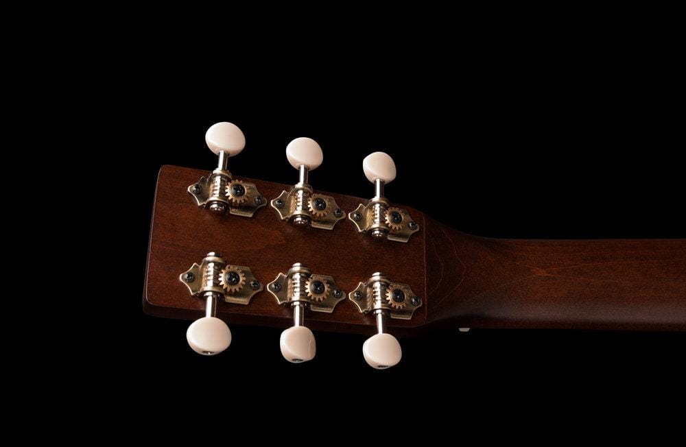Art & Lutherie Roadhouse Bourbon Burst A/E Guitars on Main