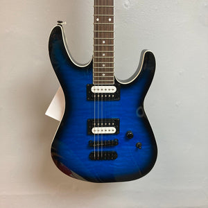Dean MD X Quilt Maple Trans Blue Burst electric guitar, featuring 22 frets, quilt maple top, and DMT Design Zebra pickups.