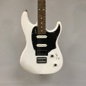 Godin Session HT Trans Cream RN electric guitar with hardtail bridge, H-S-S pickups, and maple neck.