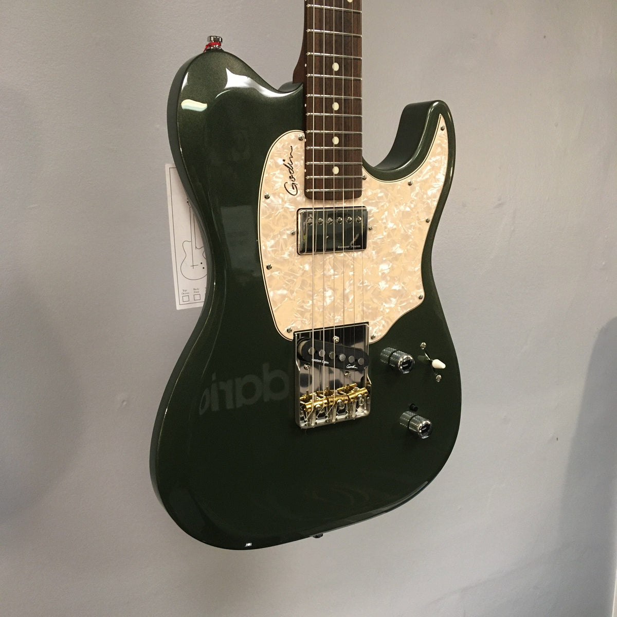 Godin Stadium ’59 Desert Green RN Guitars on Main