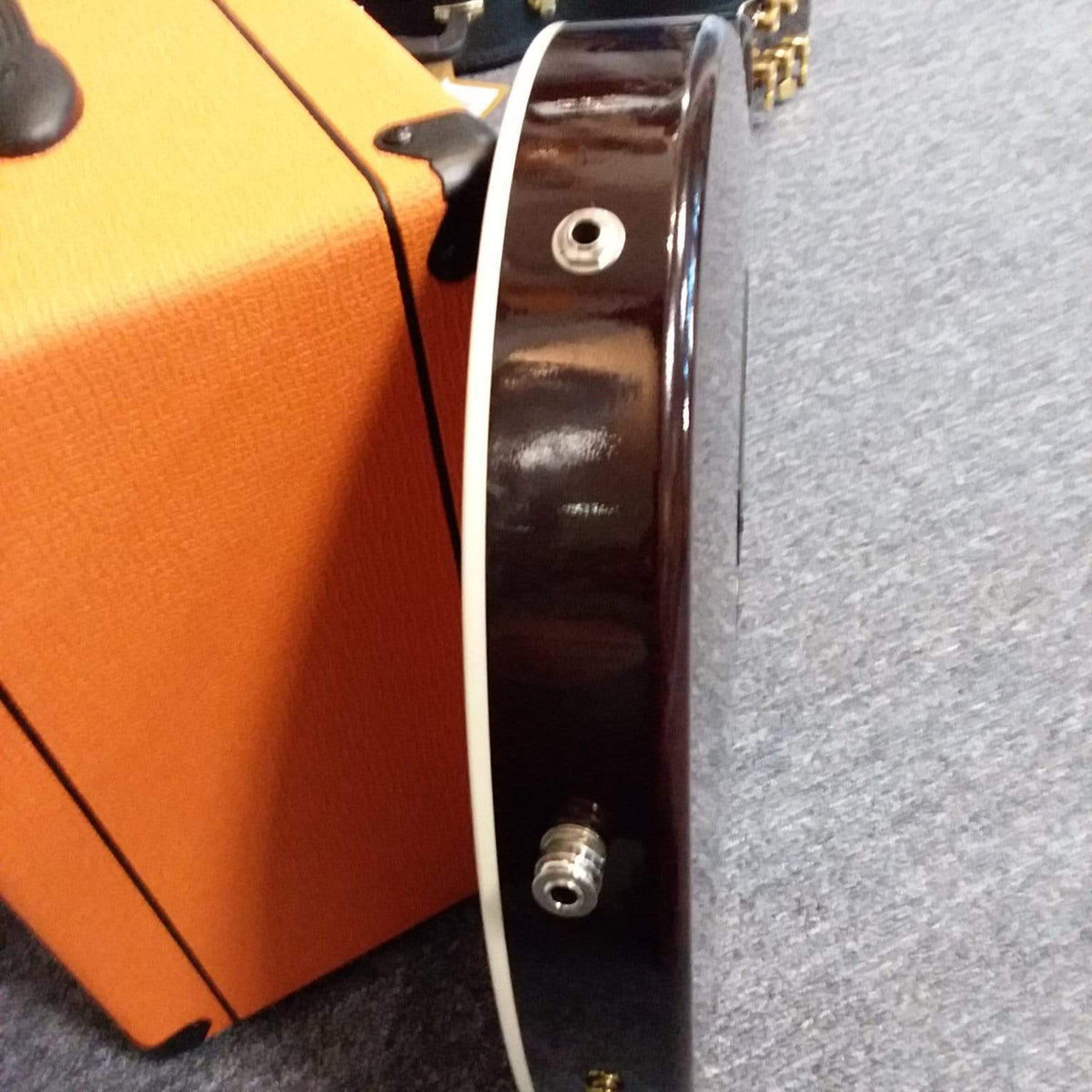 Taylor T5-C 2006 guitar with Custom Fishman Matrix Piezo pickup, shown with its guitar case.