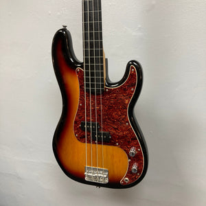 2015 Squier Vintage Modified Fretless Precision Bass
