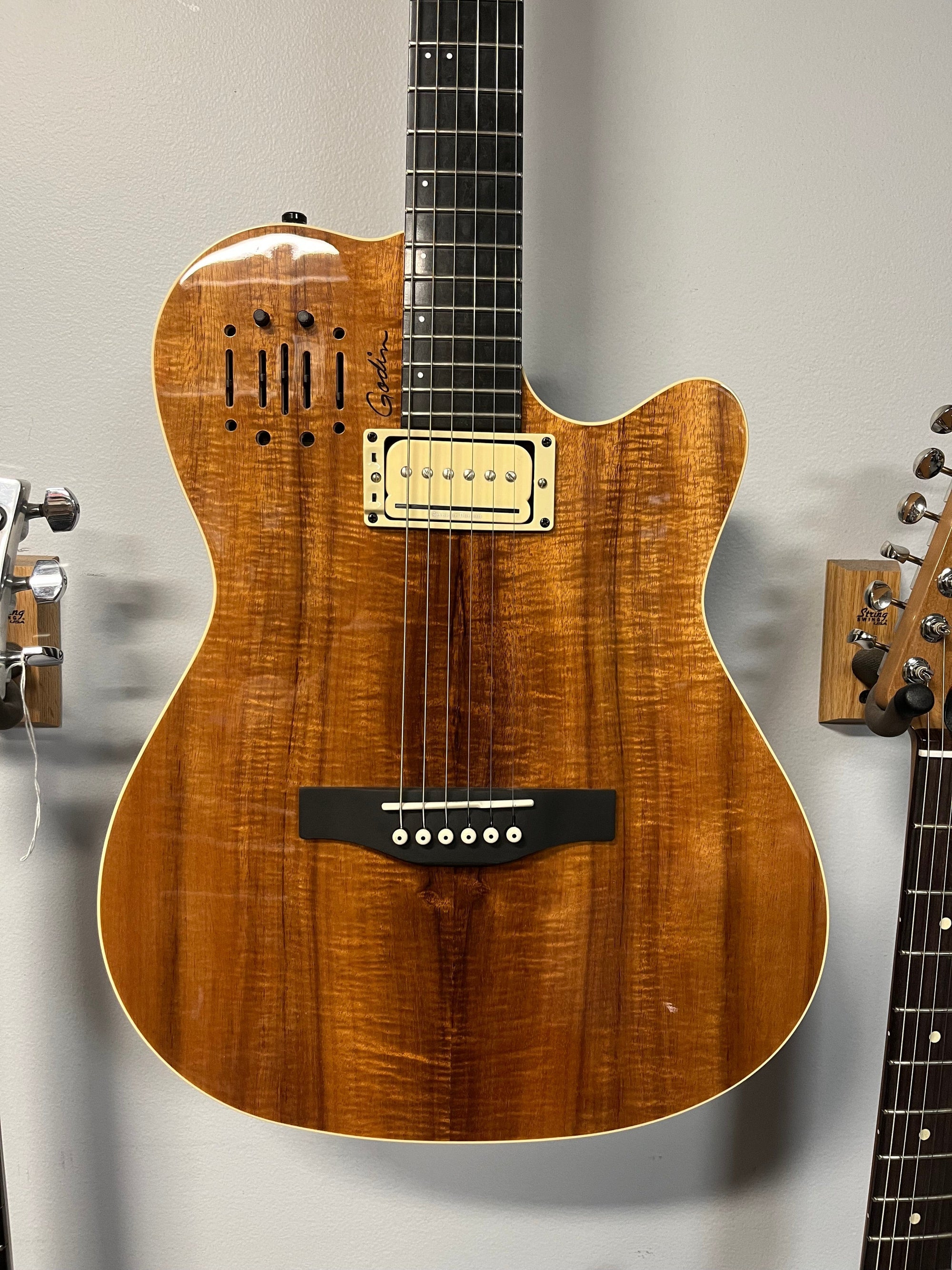 2018 Godin A6 Koa Extreme w/bag | Upgraded w/Seymour Duncan P-Rail
