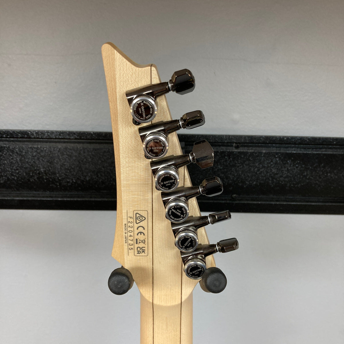 2022 Ibanez RG652AHMFXRPB RG Prestige Royal Plum Burst w/Gator gigbag