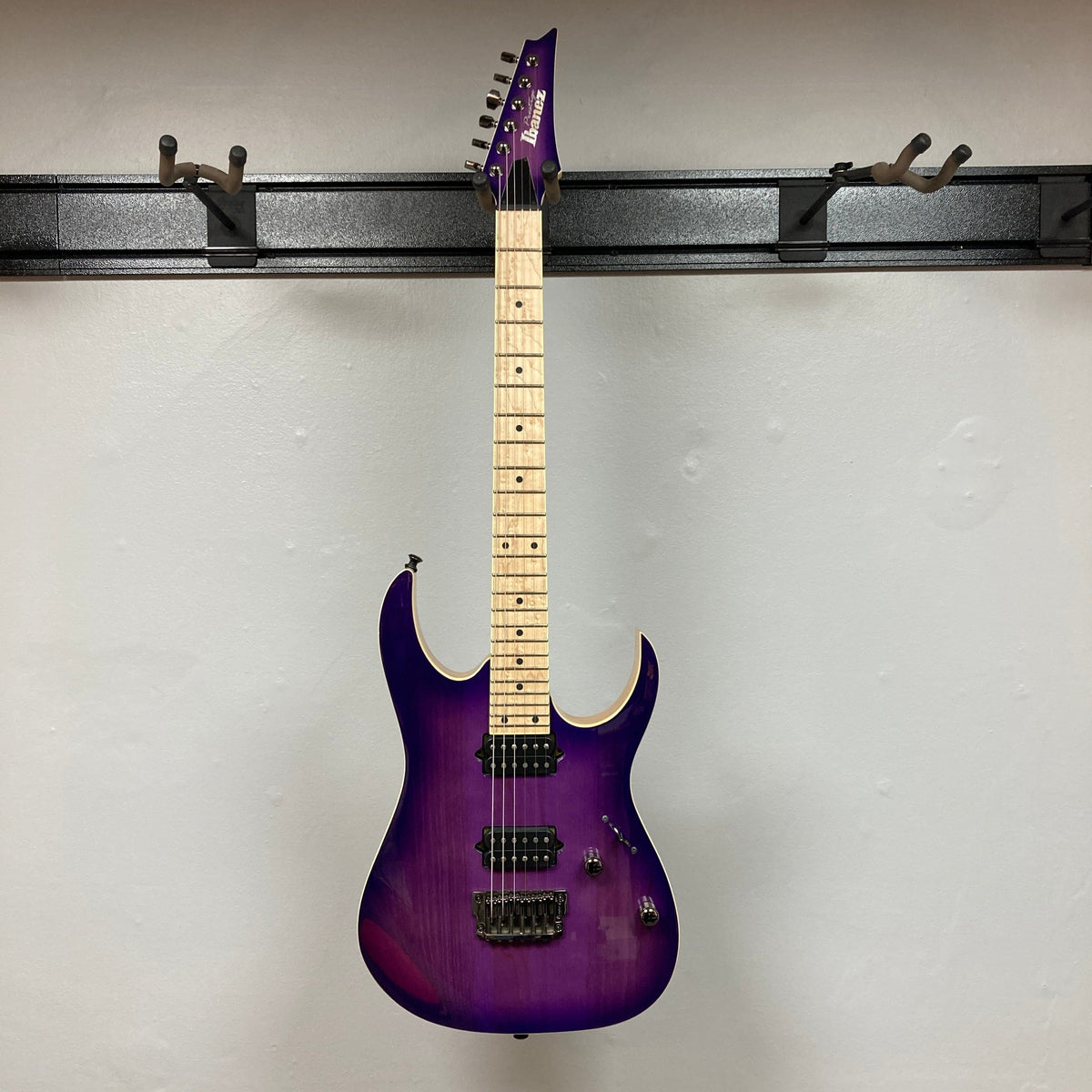 2022 Ibanez RG652AHMFXRPB RG Prestige Royal Plum Burst w/Gator gigbag